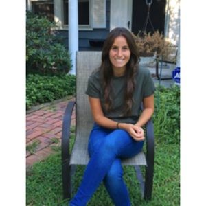 Meet your Posher, Nikki